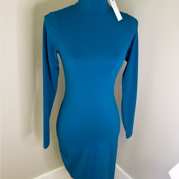 Susana Monaco Vibrant Blue Long Sleeve Dress - Picture 2 of 6
